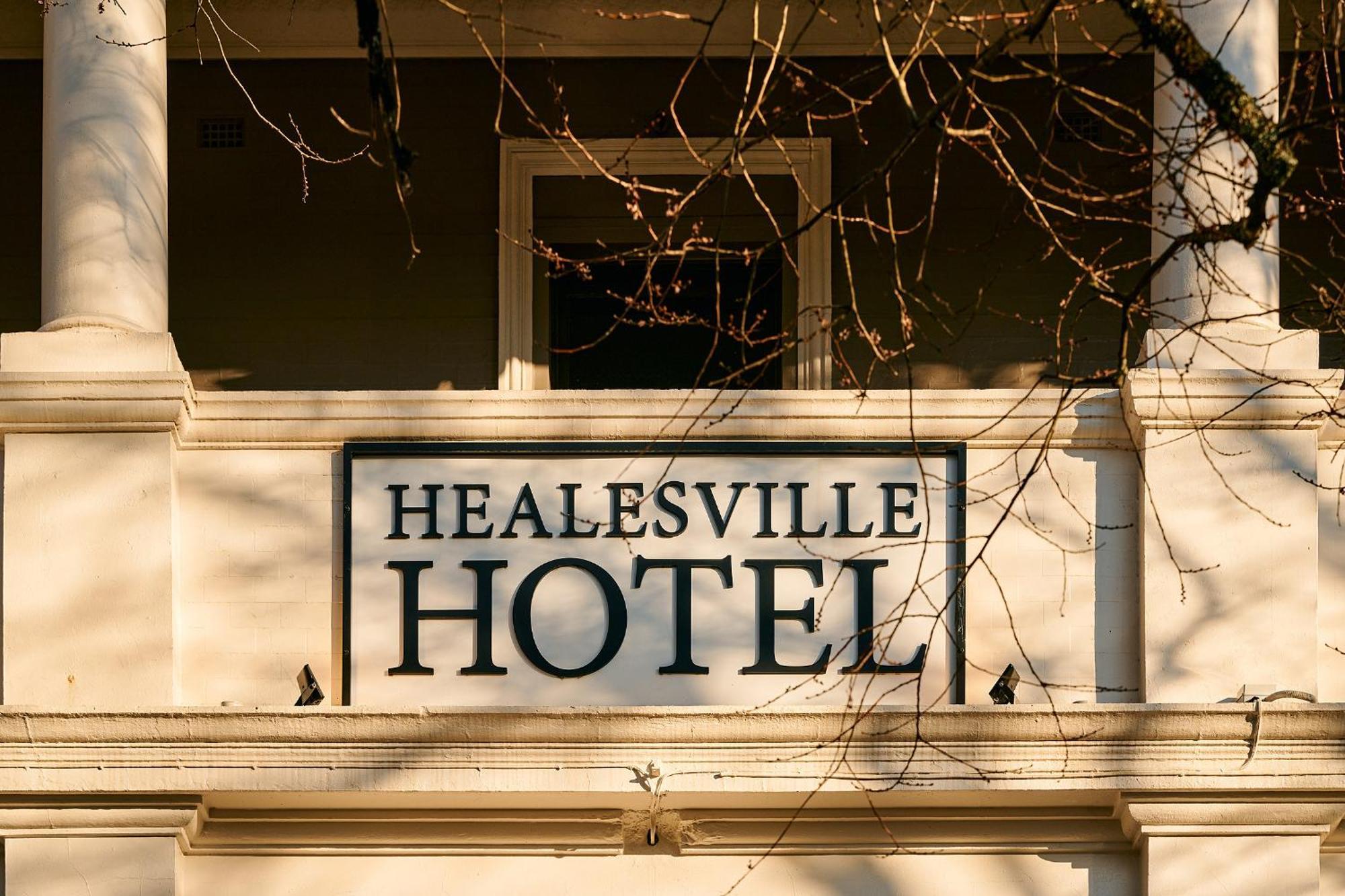 Healesville Hotel Екстериор снимка