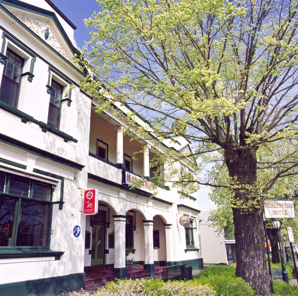 Healesville Hotel Екстериор снимка